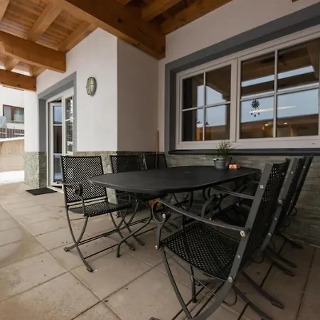 Residenz Edelalm 1 בריקסן אים טהלה